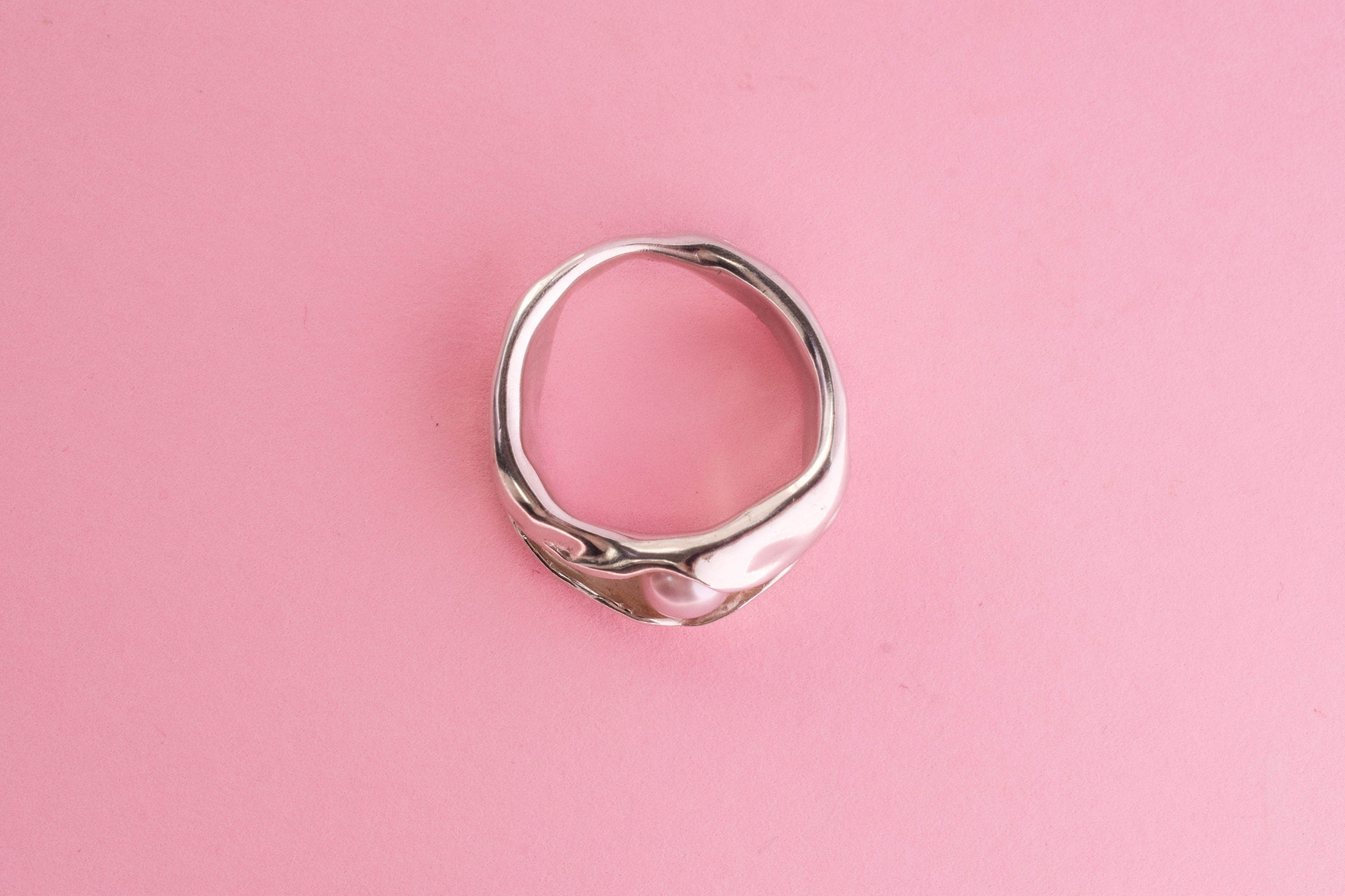 Pink pearl sterling silver ring