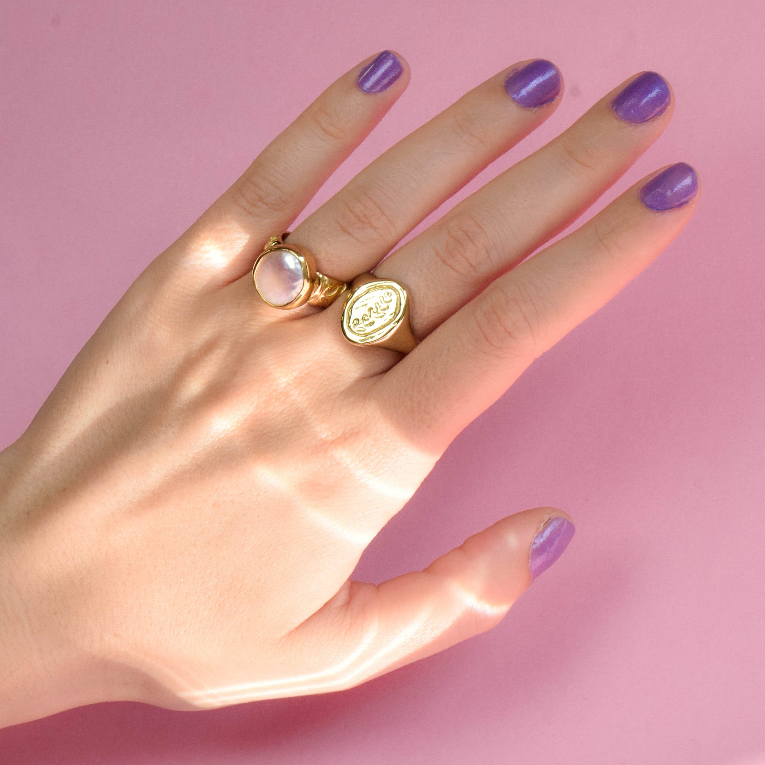 Big round pearl ring