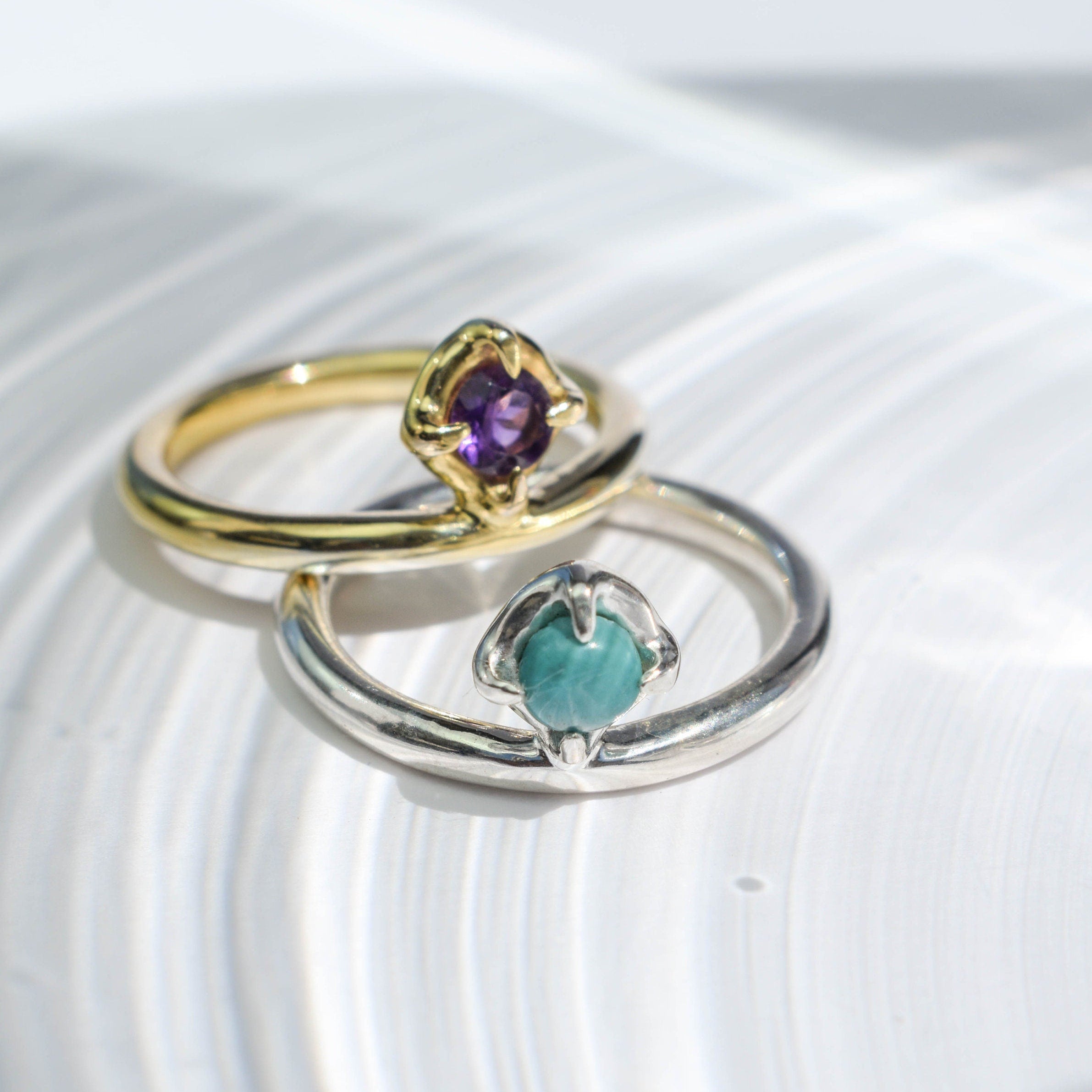 Simple amethyst ring