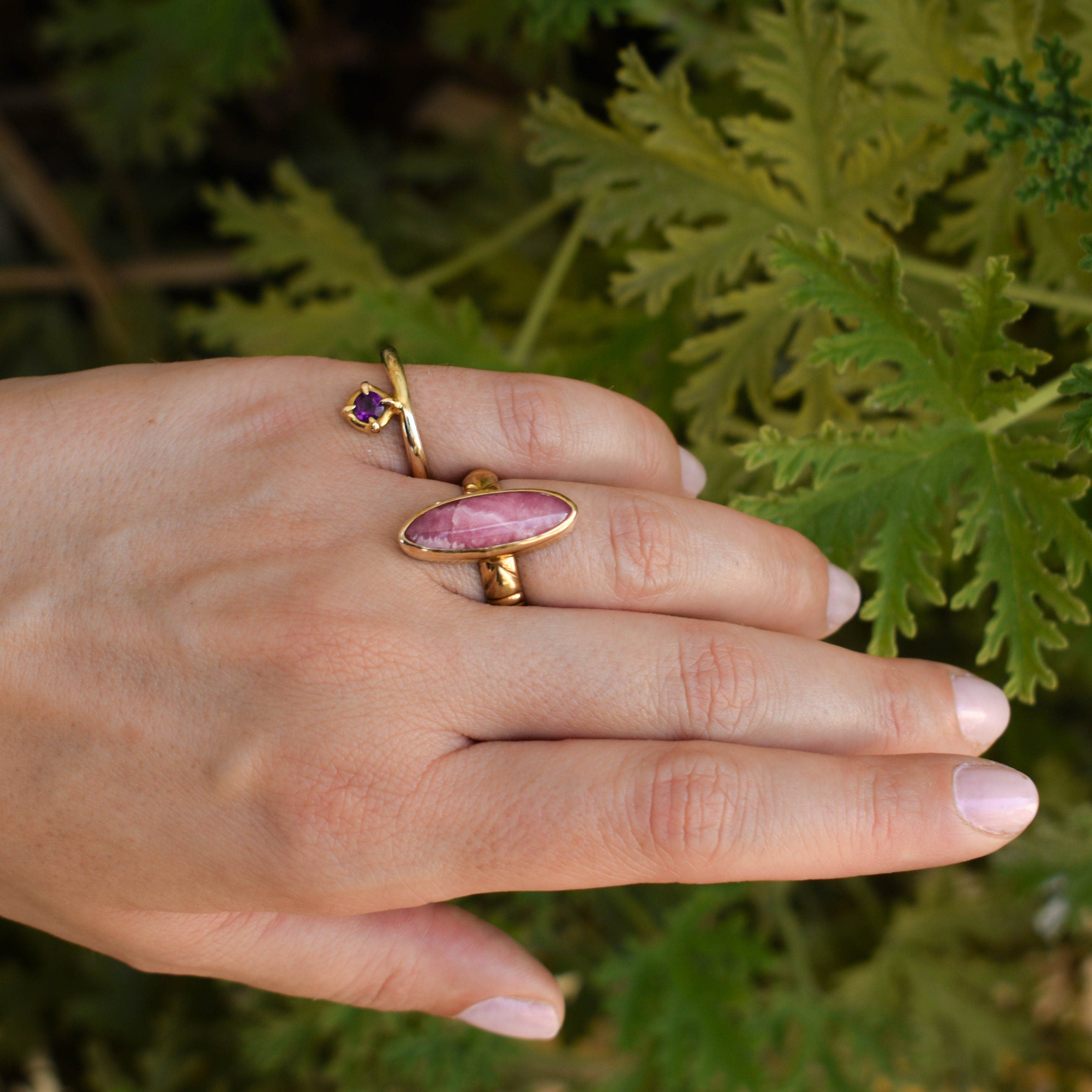Simple amethyst ring