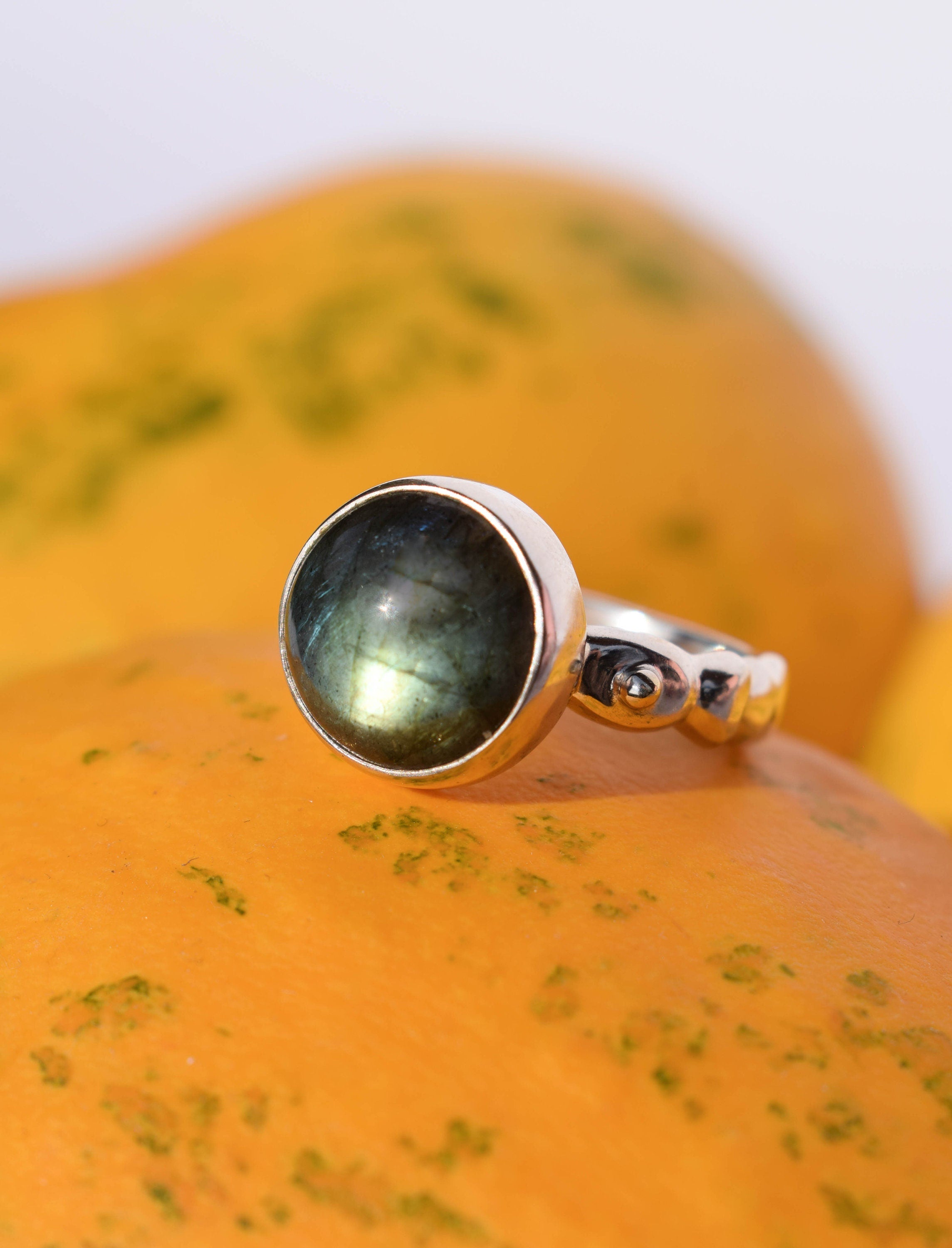 Labradorite ring
