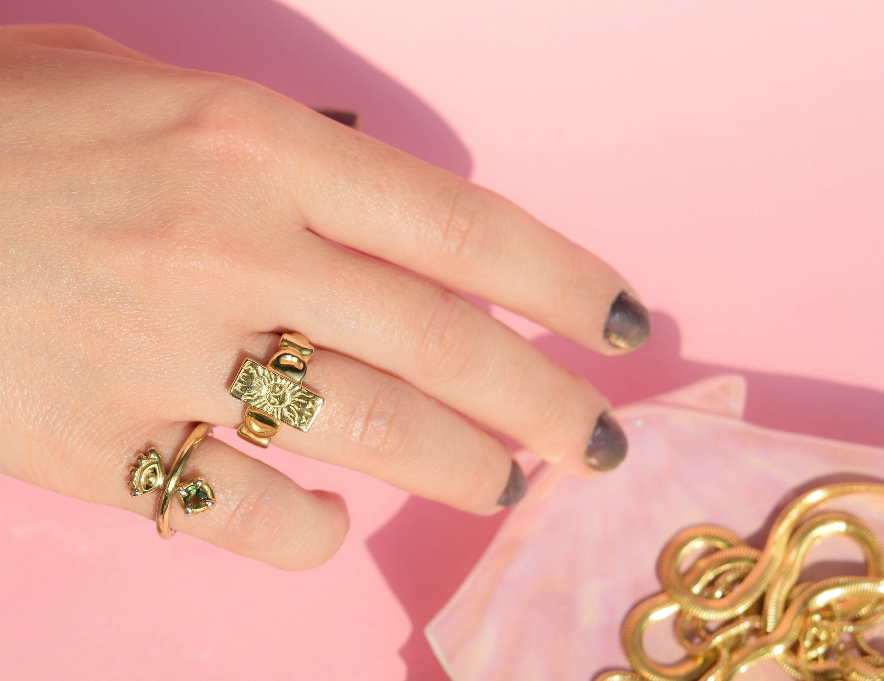 The Sun tarot card ring