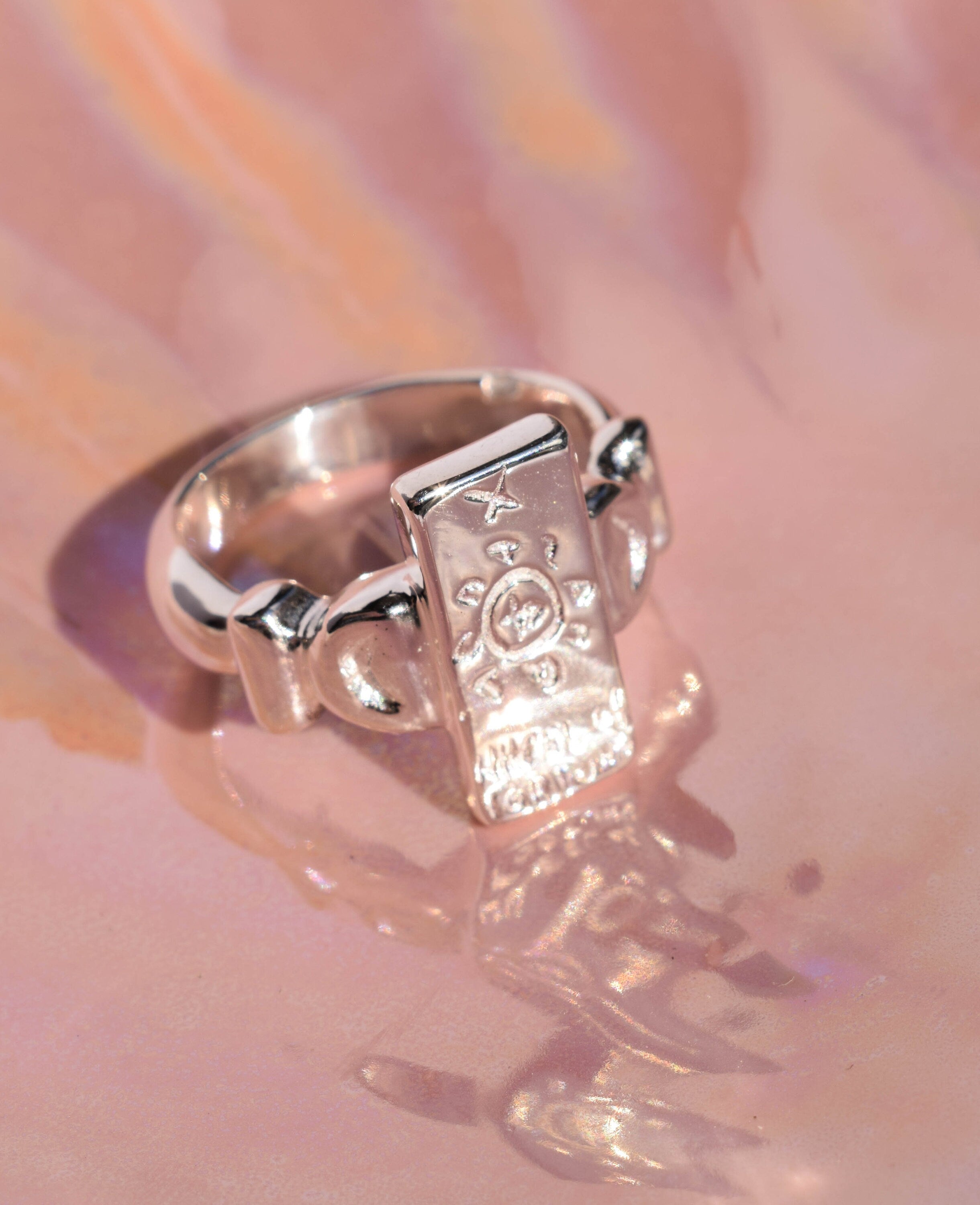 The Wheel of Fortune tarot card ring