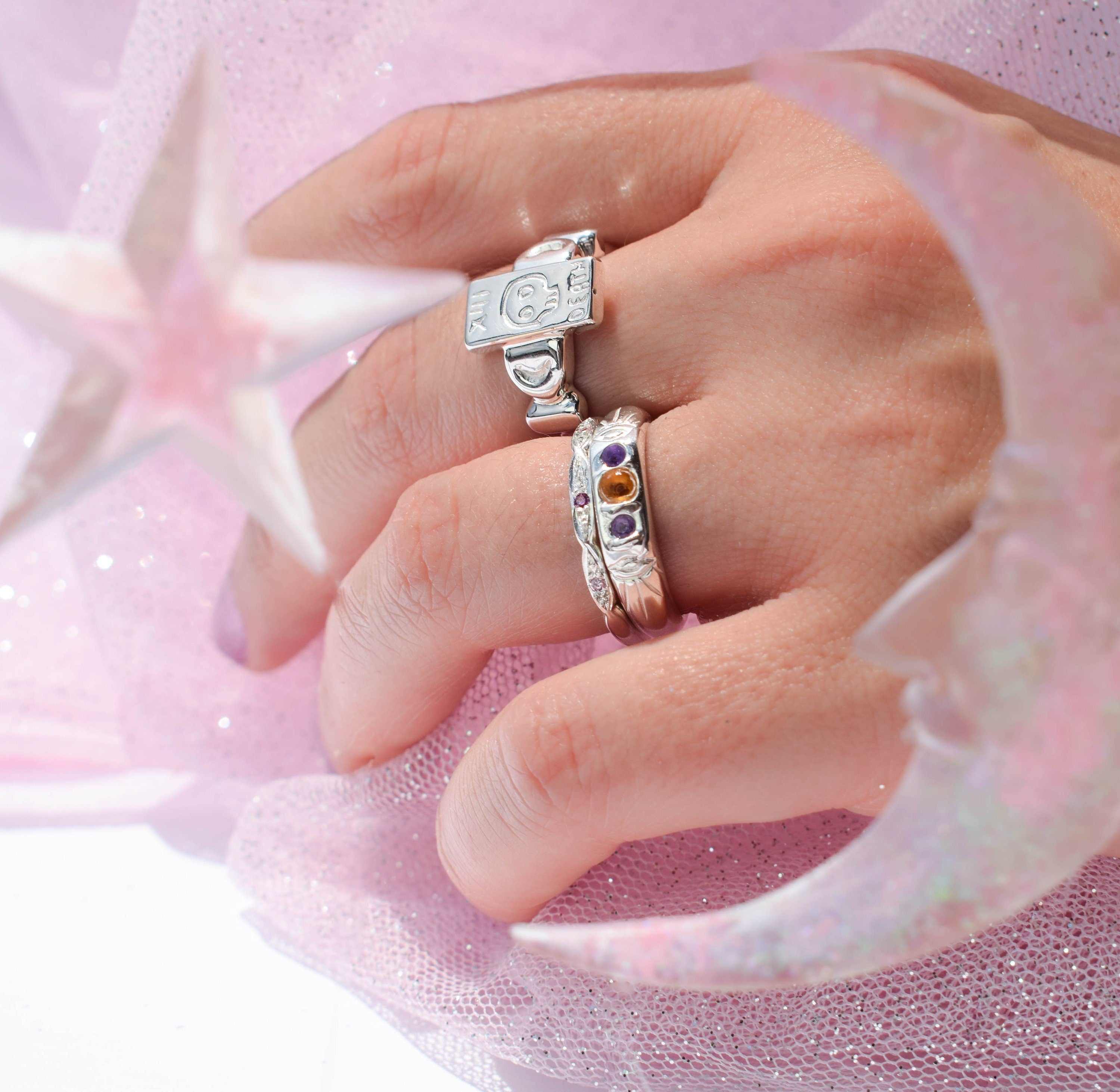 Stacking ring with tiny stones