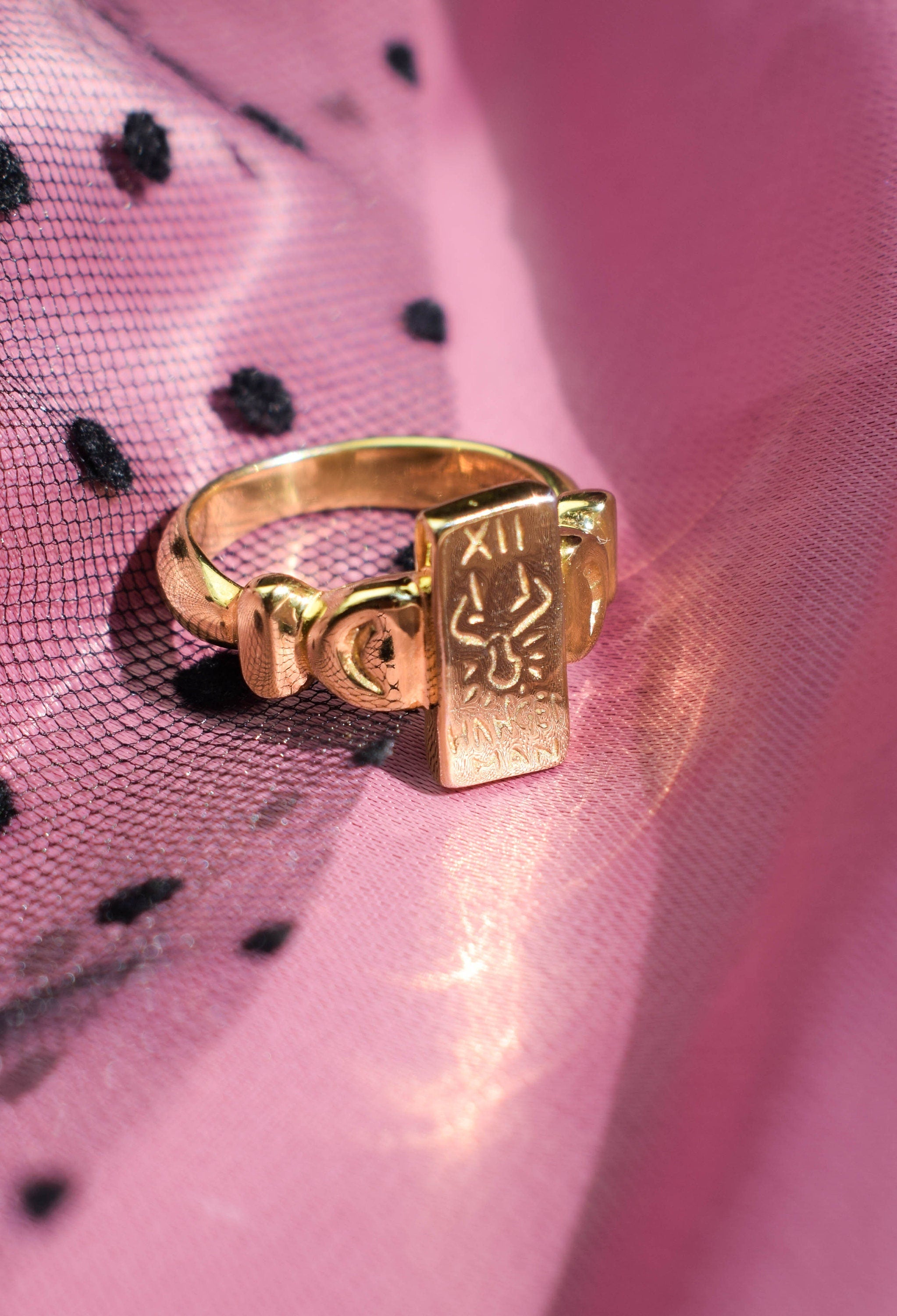 The Hanged man tarot card ring