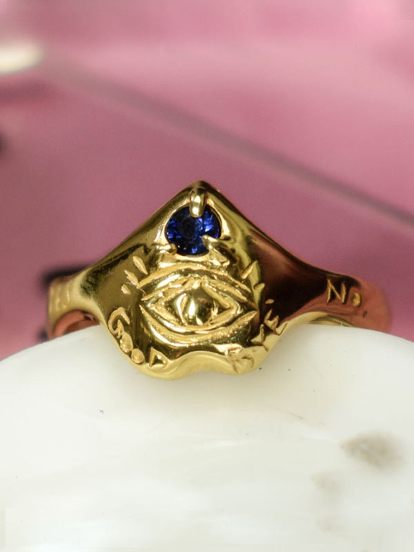 Sapphire witch ring