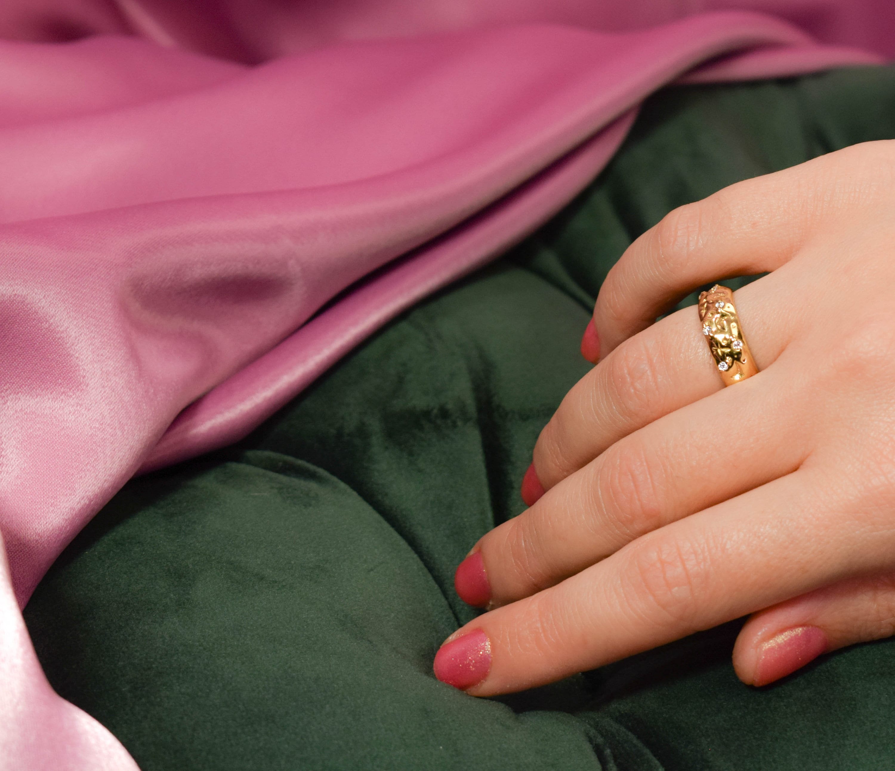 Wide band rings with clear crystals