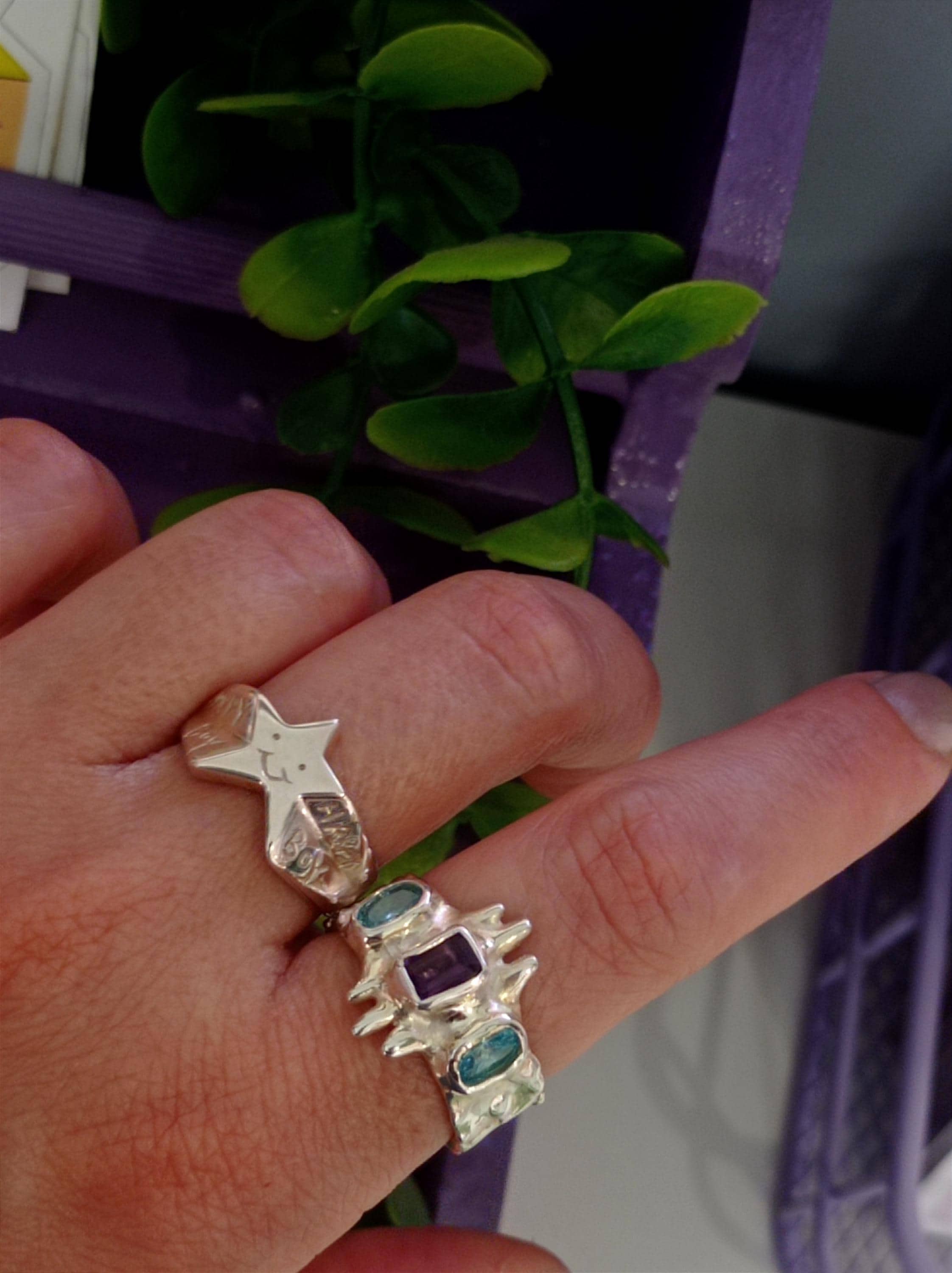 Happy boy star signet ring