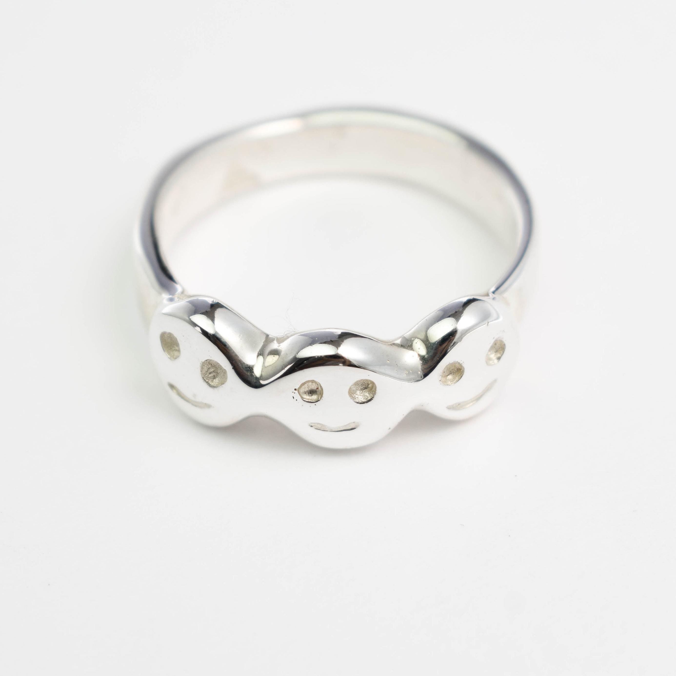Smile face ring