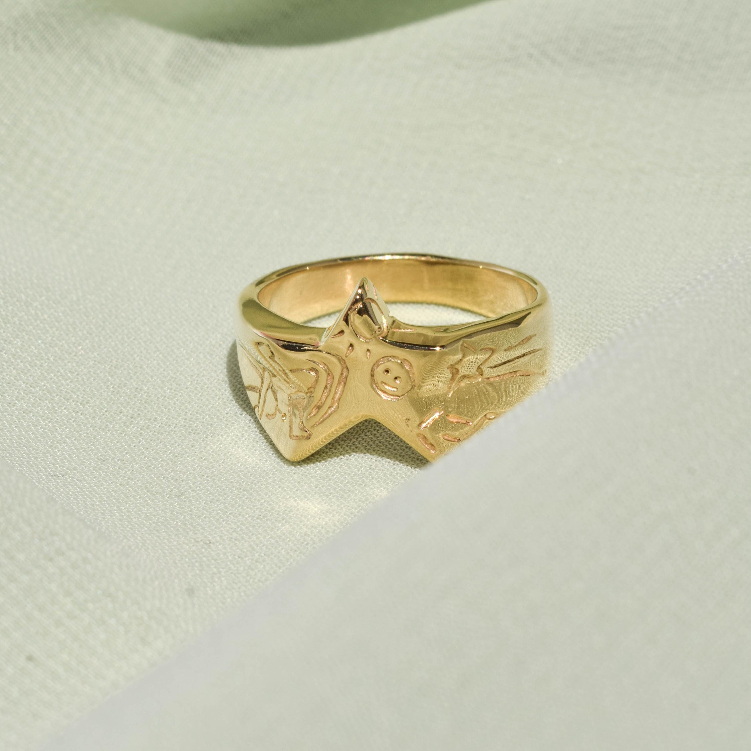Star signet ring
