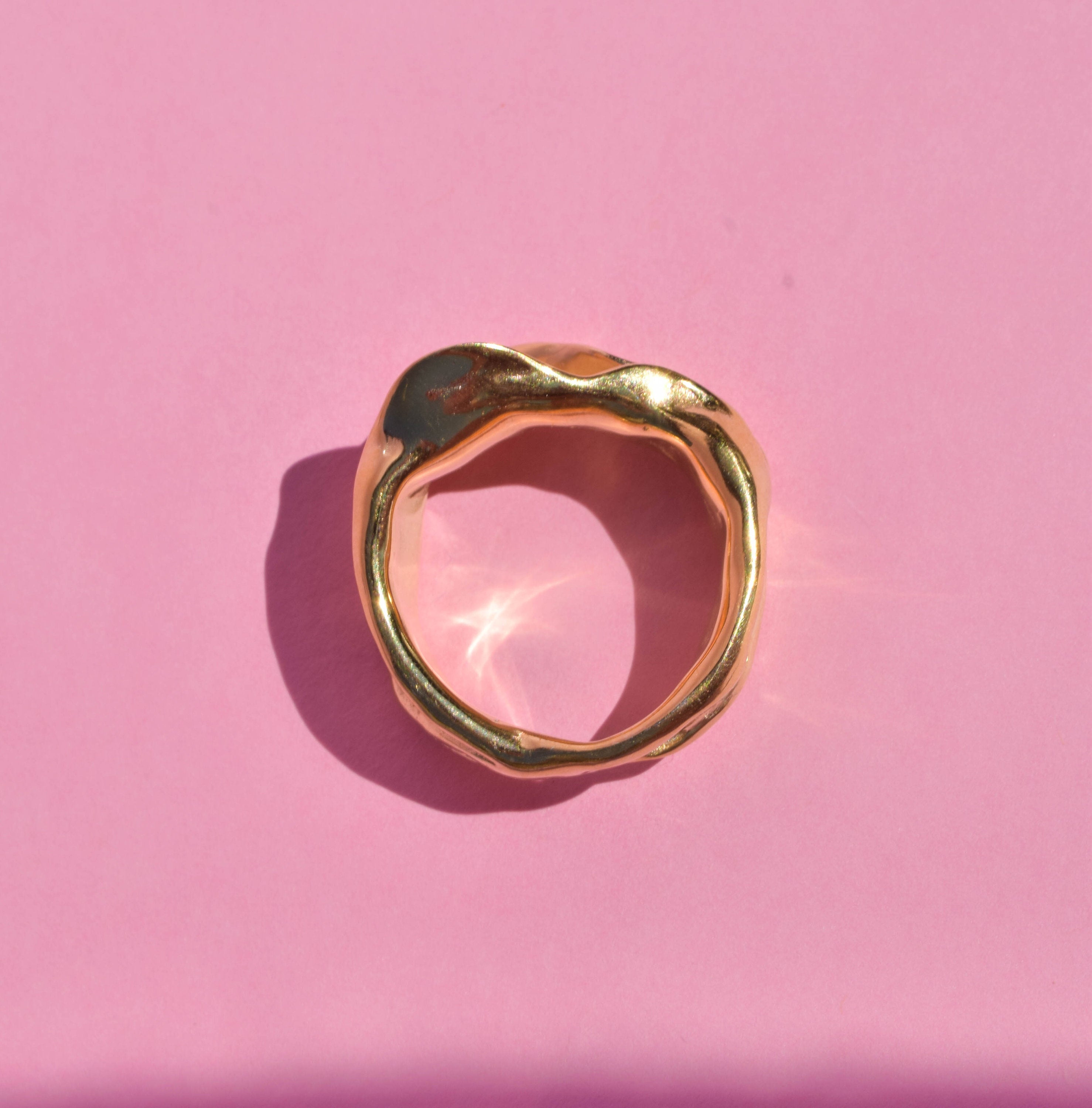 Minimalist ring