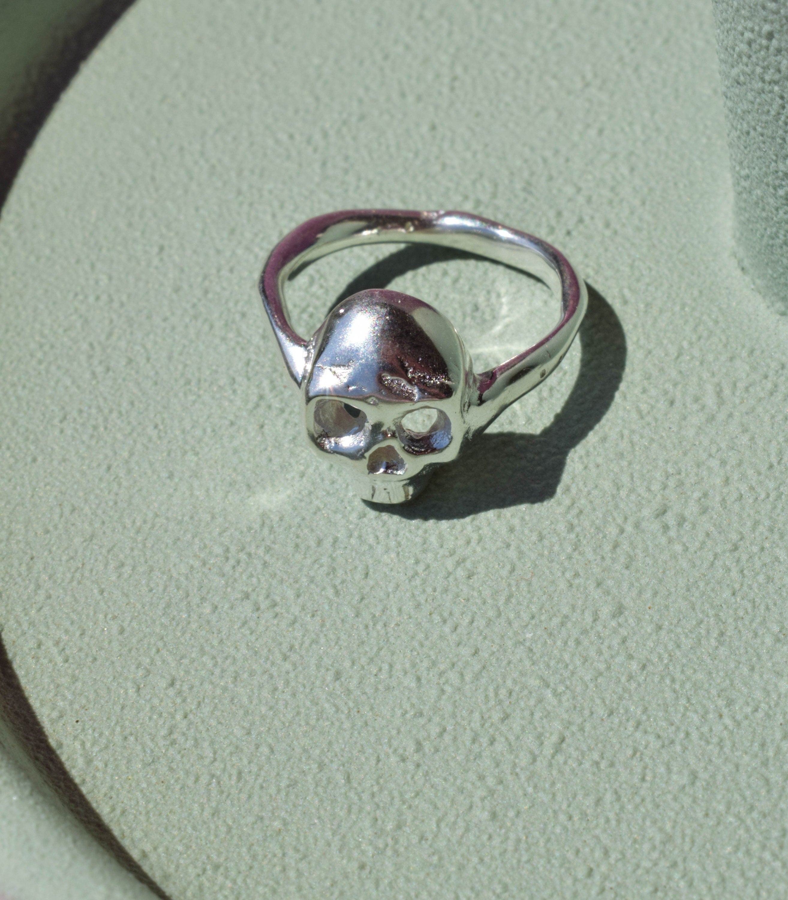 Silver skull ring