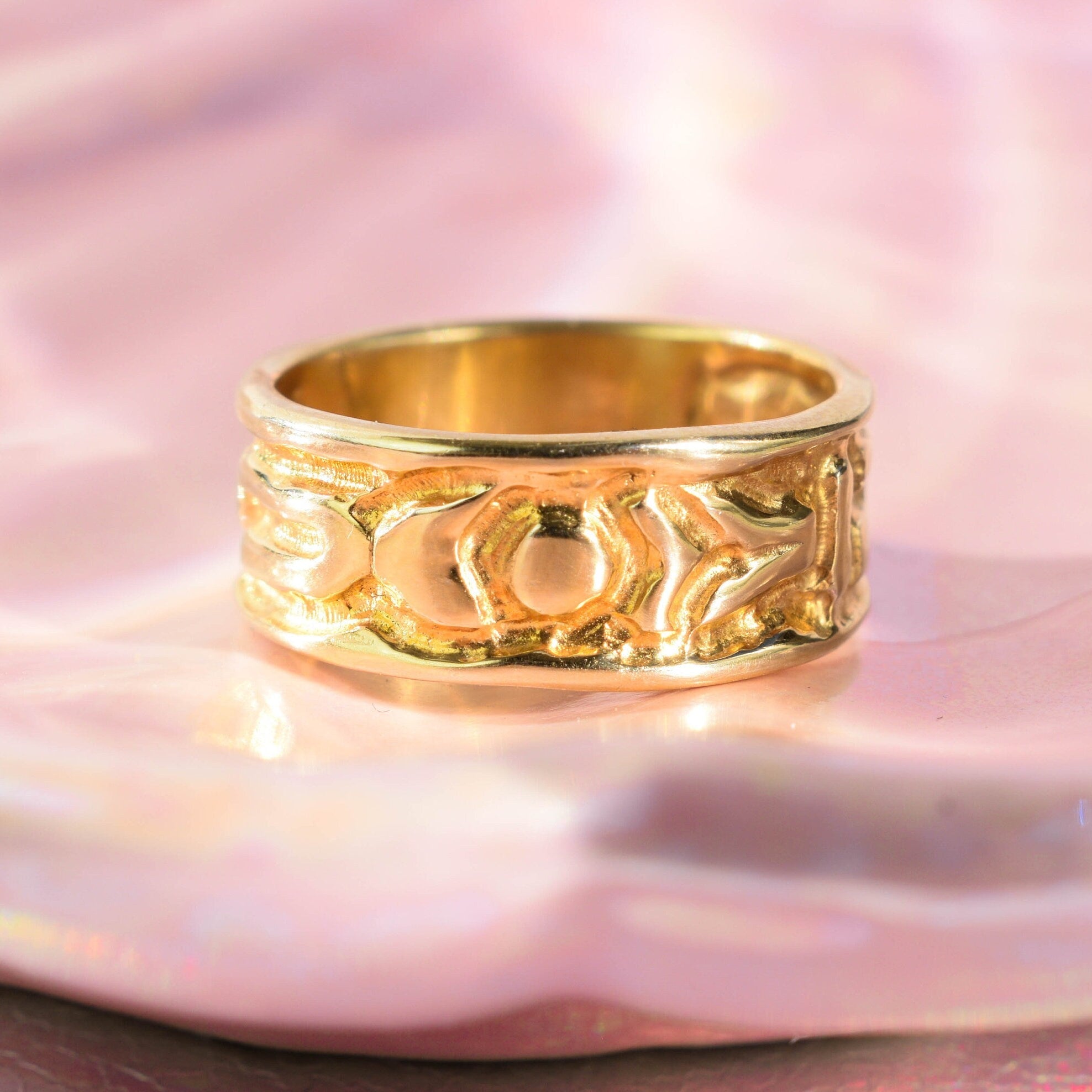 Thick wide band ring