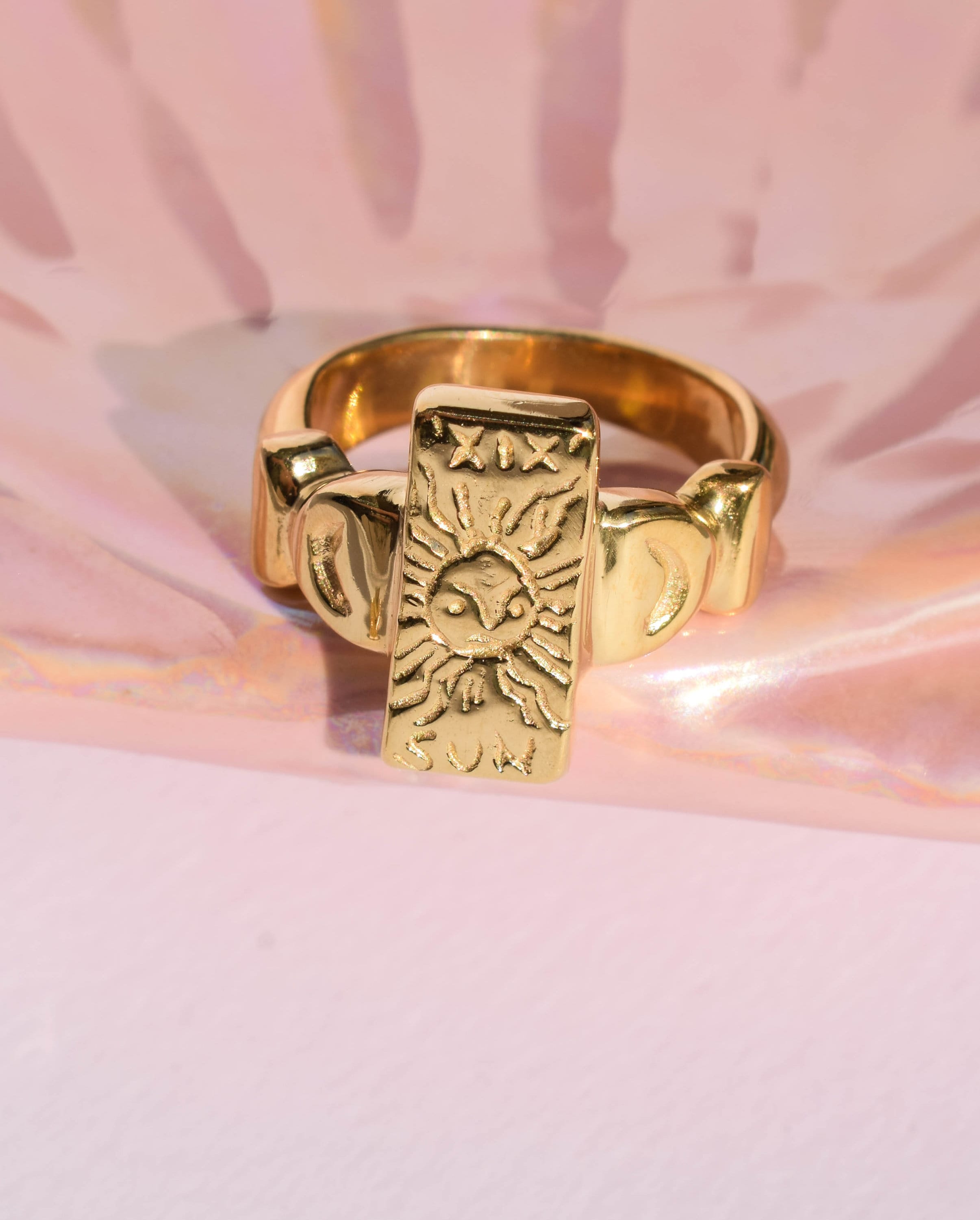 The Sun tarot card ring