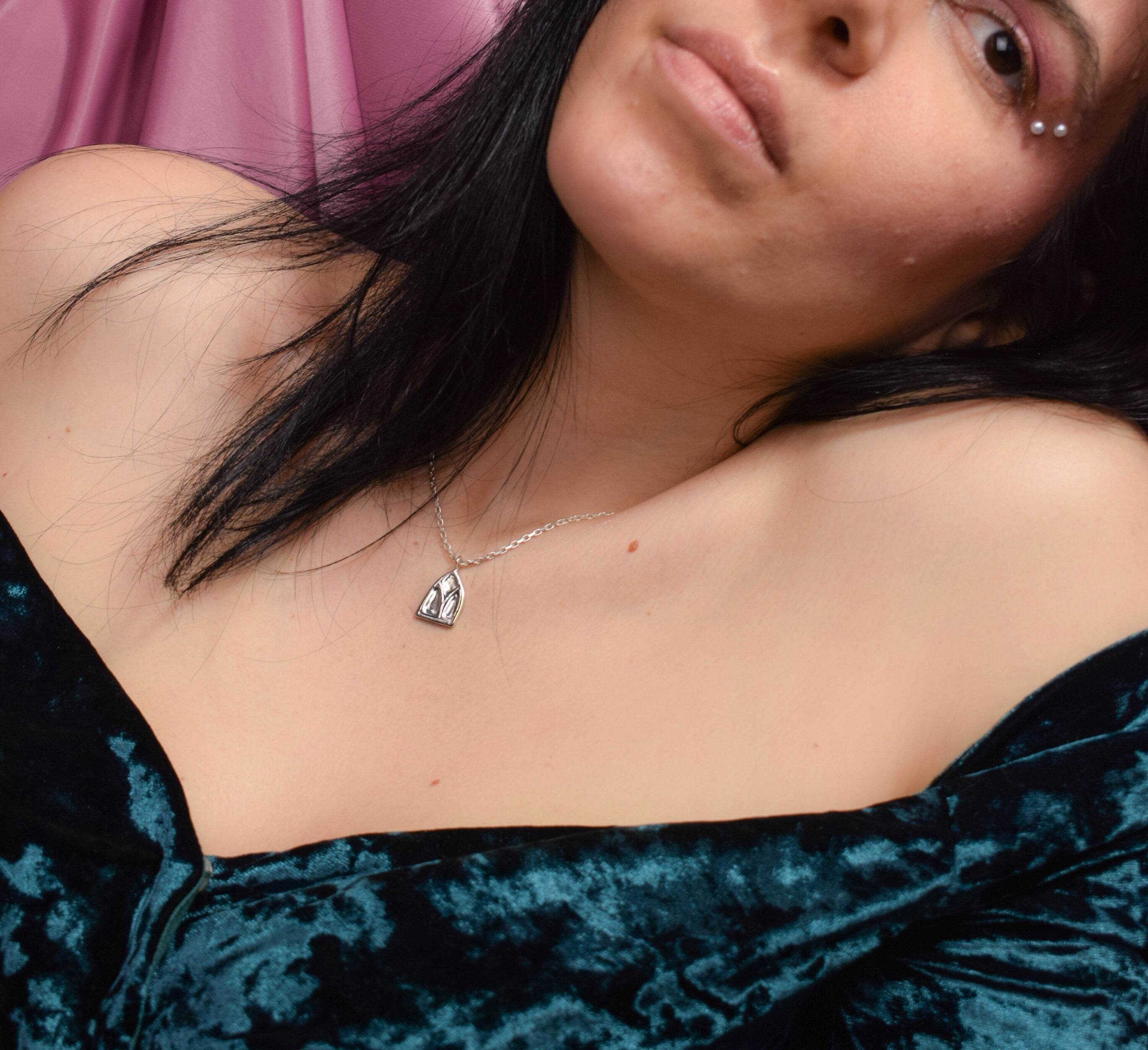 Minimalist goth necklace
