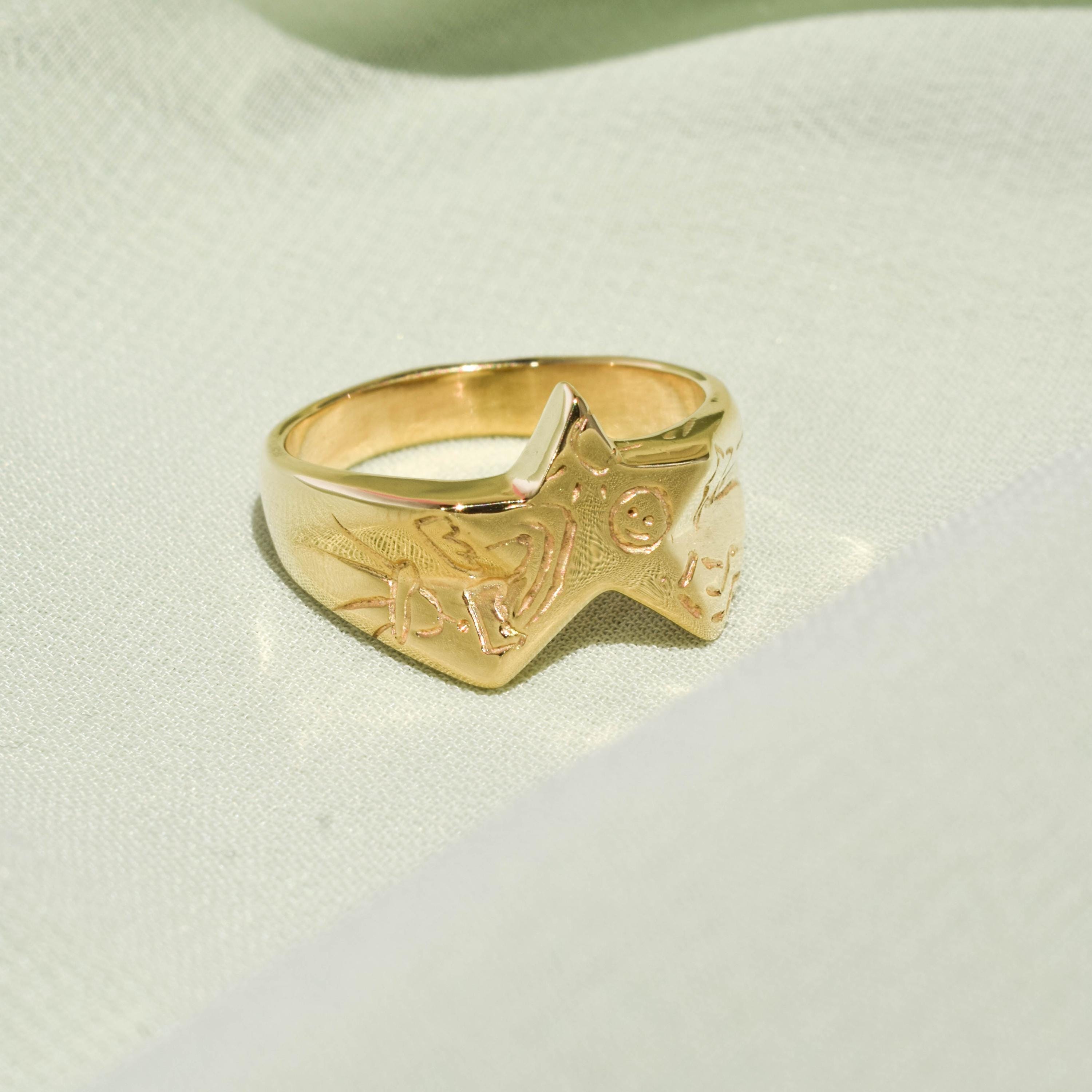 Star signet ring